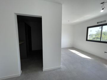 Departamento de 3 ambientes a estrenar de gran superficie - Don Torcuato.