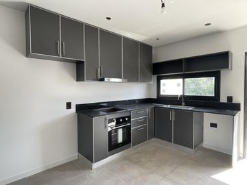 Departamento de 3 ambientes a estrenar de gran superficie - Don Torcuato.