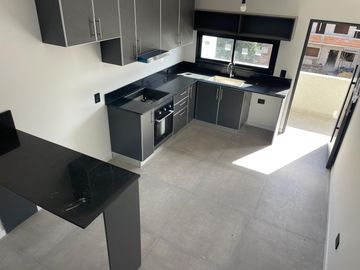 Departamento de 3 ambientes a estrenar de gran superficie - Don Torcuato.