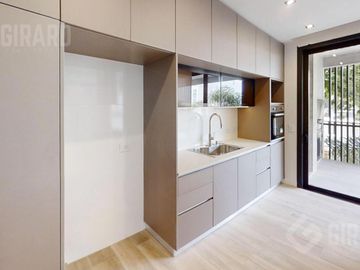 Piso en venta de 4 amb en zona guemes. 2 cocheras. A estrenar.