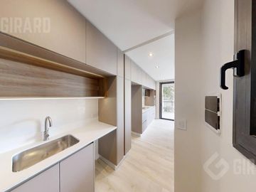 Piso en venta de 4 amb en zona guemes. 2 cocheras. A estrenar.