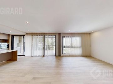 Piso en venta de 4 amb en zona guemes. 2 cocheras. A estrenar.