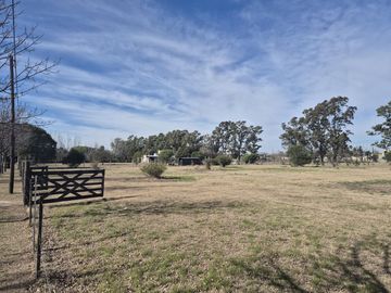 LOTE DE 1 HECTAREA PLANO | MÁS GRANDE DEL BARRIO