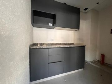 Oficina - Alquiler- Barracas