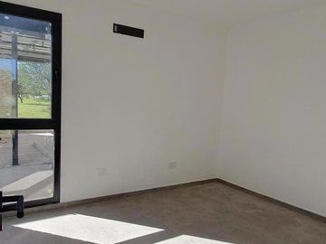 CASA EN VENTA 7 SOLES 3 DORMITORIOS