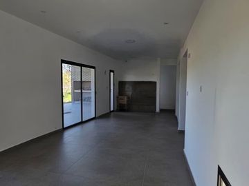 CASA EN VENTA 7 SOLES 3 DORMITORIOS