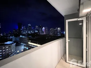 🌆 For Sale & For Rent – Fully Furnished Studio with Balcony at The Royalton