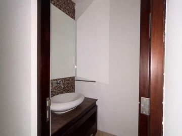 Casa en Venta en Yucatan Country Club Harmonia frente al lago