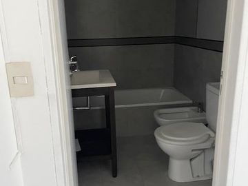 Oficina de 44 m2 cubiertos, en alquiler en  Puerta Norte, Nordelta