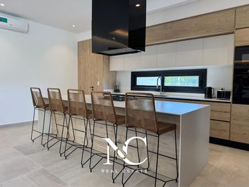 Casa en venta en Costa Esmeralda 6 amb.