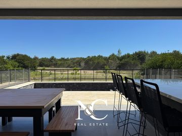 Casa en venta en Costa Esmeralda 6 amb.