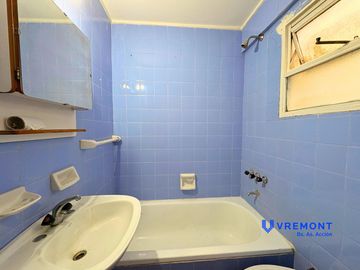 H.Yrigoyen al 3600 | Boedo | Depto 2 ambientes, a pocos metros de Av. Boedo | Venta
