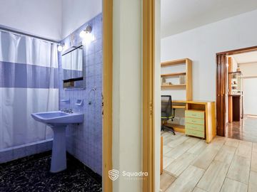 VENTA - Casa tres dormitorios, cochera, patio con pileta y quincho - Barrio Arroyito, Rosario.