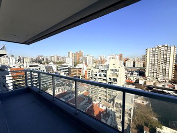Oficina en Av. Libertador al 6100 y Olazabal - Belgrano