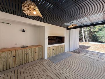 Casa en Venta Costa Esmeralda Barrio Senderos, 3 Dormitorios 150m² Pileta Amoblada USD 250.000