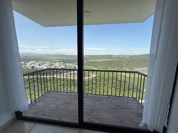 DEPARTAMENTO AMUEBLADO RENTA VISTA PANORAMICA CAÑADAS DE LAGO QUERETARO