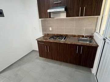 DEPARTAMENTO PB RENTA VILLAS DEL REFUGIO QUERETARO