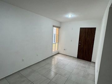 DEPARTAMENTO PB RENTA VILLAS DEL REFUGIO QUERETARO