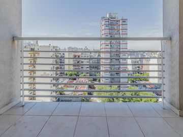 Venta, Departamento, 2 Ambientes, Balcón, Apto Profesional, Flores Norte