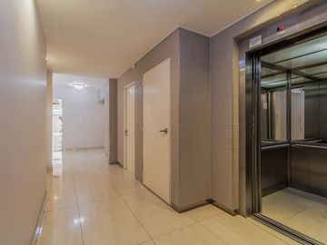 Venta, Departamento, 2 Ambientes, Balcón, Apto Profesional, Flores Norte