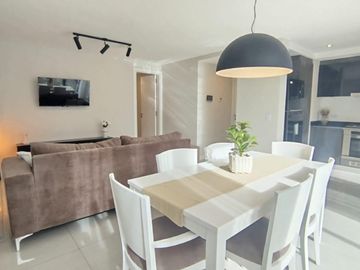 VENTA departamento 3 ambientes con balcón, suite y baulera en macrocentro Mar del Plata