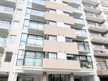 VENTA departamento 3 ambientes con balcón, suite y baulera en macrocentro Mar del Plata