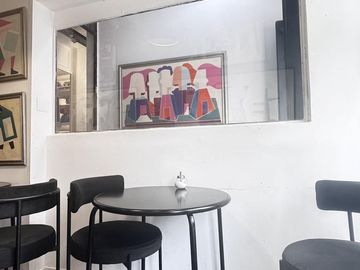 Local  / Oficina en Alquiler - Palermo Hollywood -  Gran espacio  con Terraza  apto varios usos