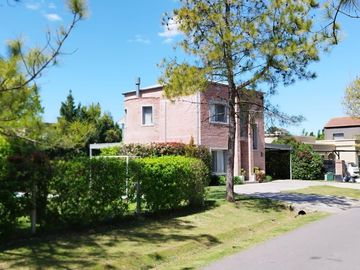 Casa VENTA 5 Amb El Lucero, Escobar con pileta
