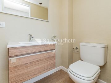 Venta departamento 3 ambientes con terraza en Ramos Mejia.