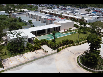 Casa en venta en Residencial Adana, Xcanatún, Mérida. Yucatán.