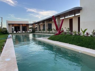 Casa en venta en Residencial Adana, Xcanatún, Mérida. Yucatán.
