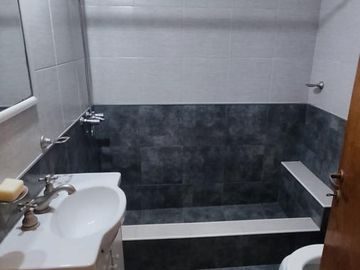 CASA EN PLANTA ALTA LLAVALLOL
