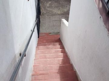 CASA EN PLANTA ALTA LLAVALLOL