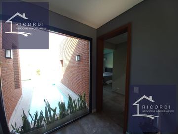 Venta Casa - Barrio Privado Altos de Campo Grande / Pilar