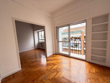 Alquiler Depto 2 ambientes - Peña y Junin - 7 piso -  Frente - Mucha luz - Balcón - Recoleta