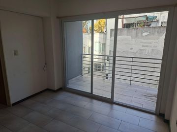 Don Bosco al 3800 Departamento en Alquiler en Almagro con balcón