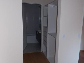 Venta Semipiso 4 ambientes a Estrenar en 9no piso c/Balcón terraza propia 103m² Cochera Opc