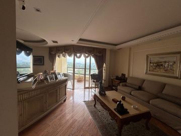 VENTA DEPARTAMENTO FRONDOSO COUNTRY CLUB