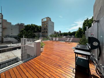 Casa de 3 dormitorios con patio, cochera y amplia terraza