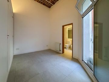 Casa de 3 dormitorios con patio, cochera y amplia terraza