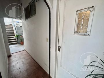 2  PH   2 y 3 ambientes en planta baja y primer piso en venta en Florida