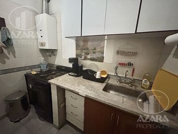 2  PH   2 y 3 ambientes en planta baja y primer piso en venta en Florida