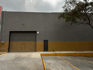 Bodega en renta,  Ave Aarón Sáenz, colonia Santa María en Monterrey