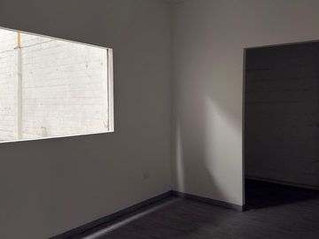 Bodega en renta,  Ave Aarón Sáenz, colonia Santa María en Monterrey