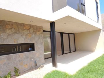 CASA EN RENTA EN ALTOZANO QUERETARO