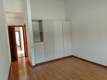 CASA EN VENTA EN JURIQUILLA DE UN PISO CON AMENIDADES