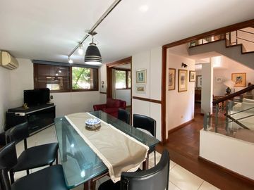 Casa en Venta sobre Av Francia - Apto Crédito