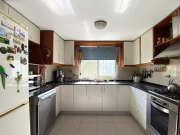 Casa en Venta sobre Av Francia - Apto Crédito