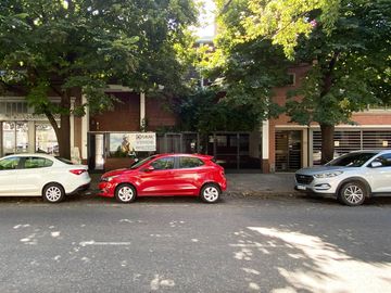 Casa en Venta sobre Av Francia - Apto Crédito