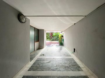 Casa en Venta sobre Av Francia - Apto Crédito